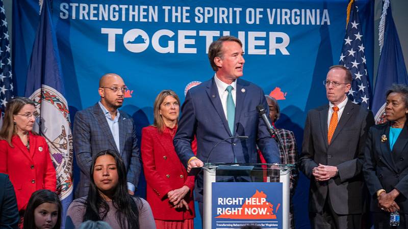 Ayuda Correcta, Desvelamiento Ahora Mismo, Richmond