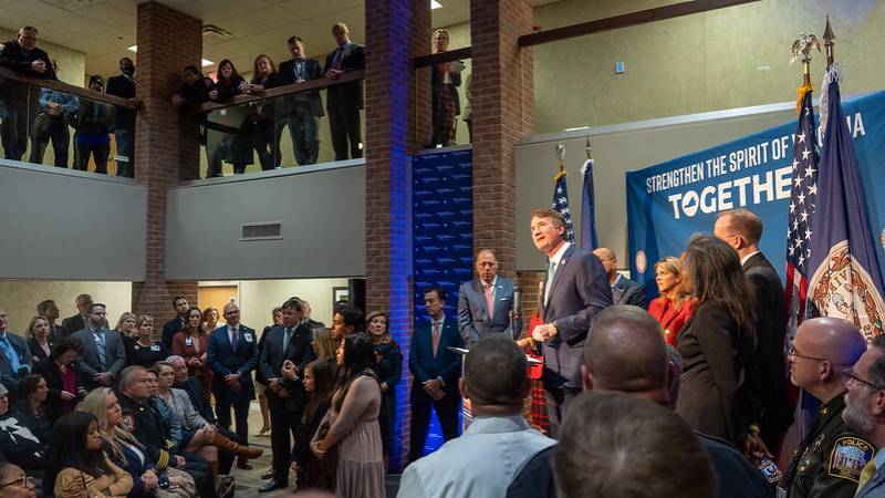 Ayuda Correcta, Ahora Mismo Desvelando, Richmond - 12.14.22