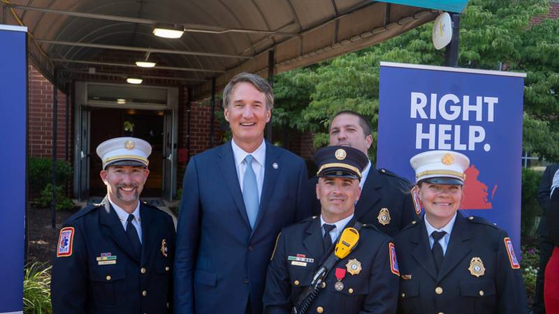 Ayuda correcta, ahora mismo Firma de proyectos de ley, Warrenton - 6.14.23